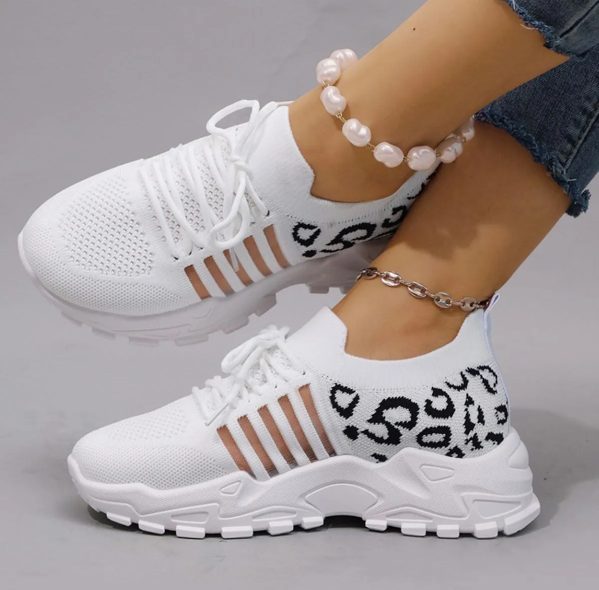 2025 New Women's Leopard Print Lace Up Low Top Sneakers,Casual Comfortable Sports Running Shoes