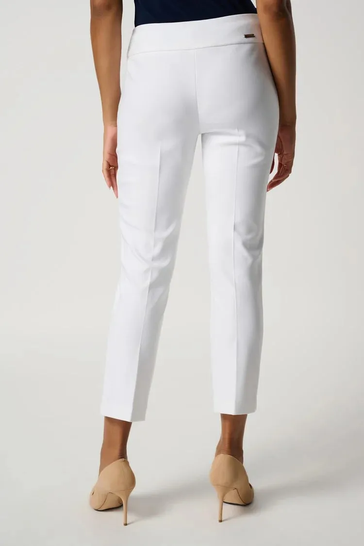 Classic Cropped Pant in White 181089