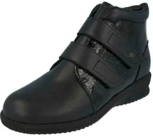 Finn Comfort Women's Combat Boots