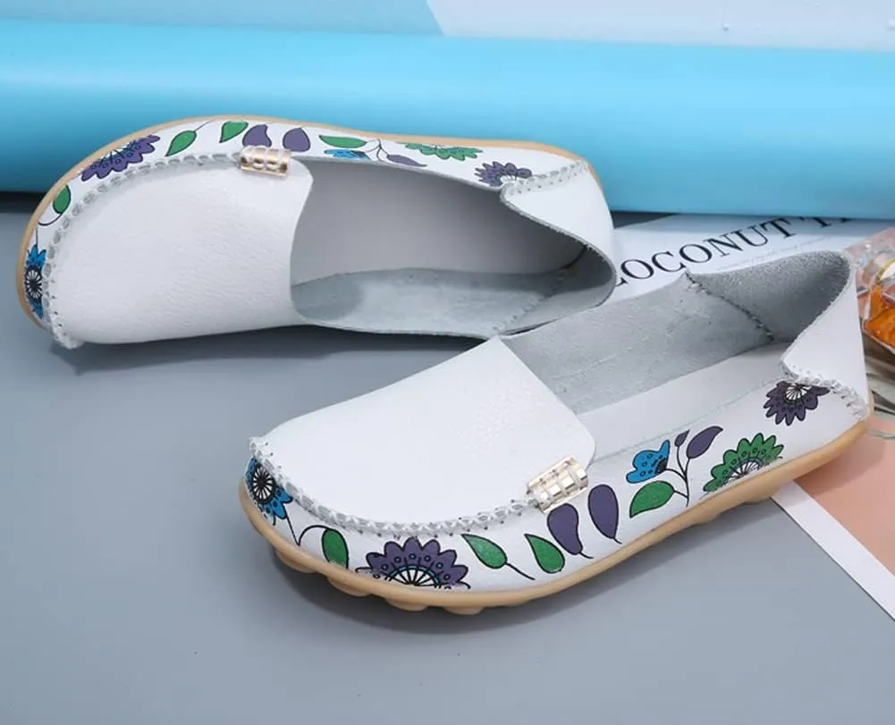 FolHaoth Women's Comfortable Leather Loafers Floral Print Slip On Moccasins Flats Casual Shoes for Women Round Toe Walking Nurse Breathable Driving Fashion Soft Shoes