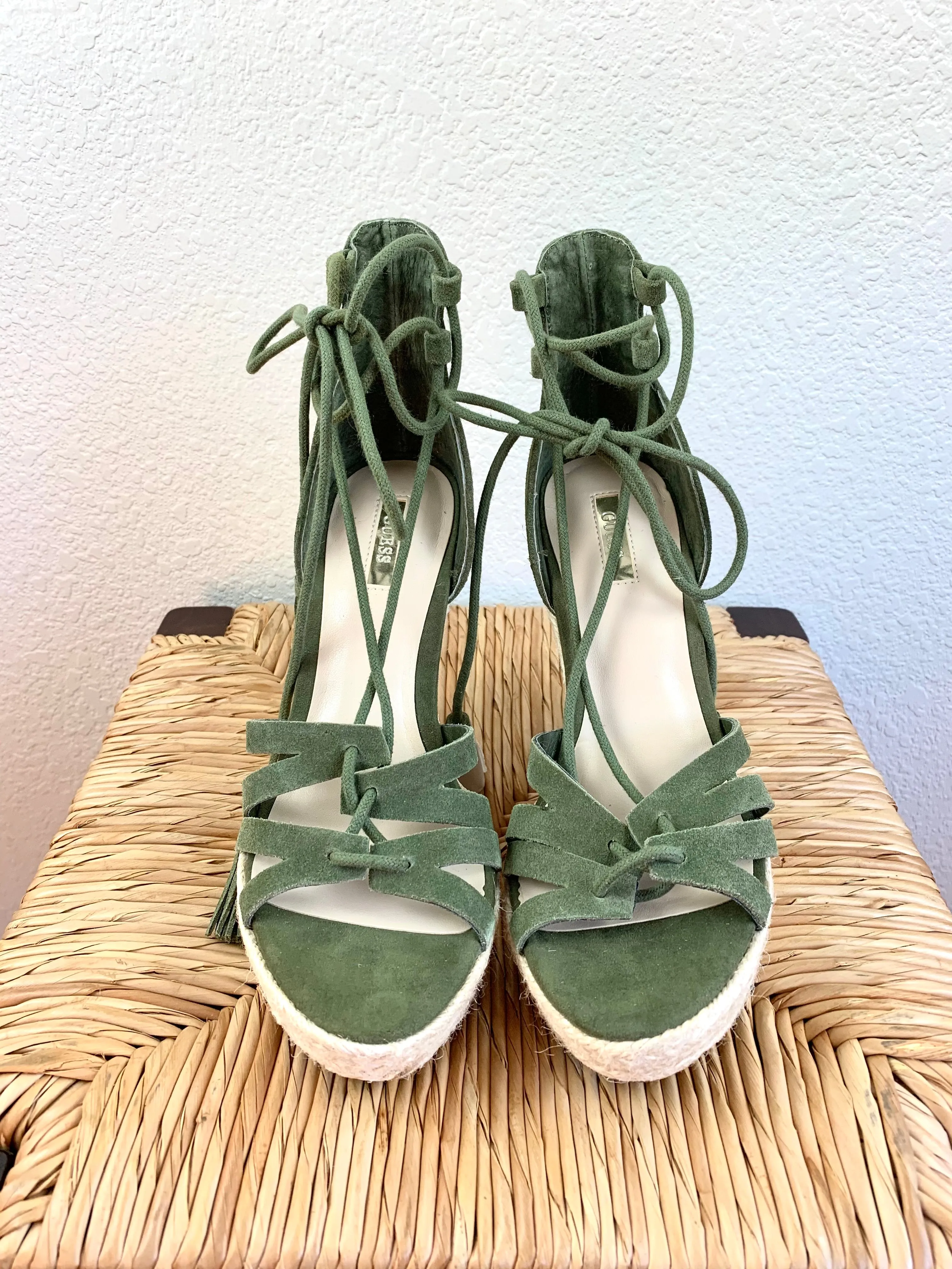 Guess Suede Wedged Espadrilles size 7M