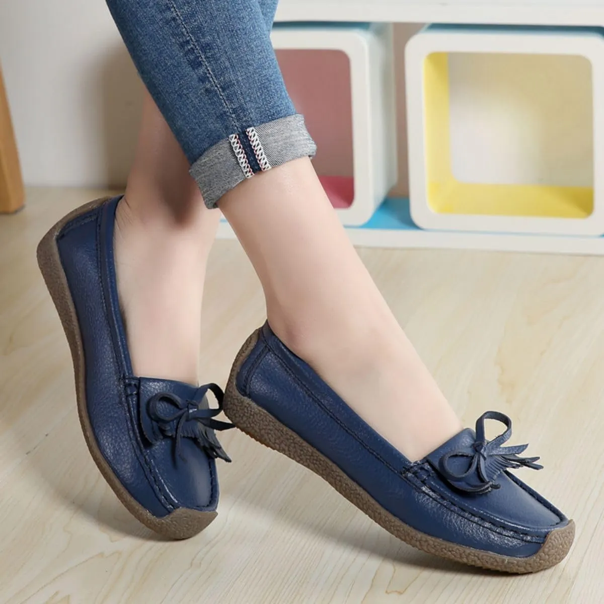 HESBITEUL Women's Casual Penny Loafers Driving Moccasins Comfort Slip on Flat Boat Shoes Walking Shoes with Bowknot