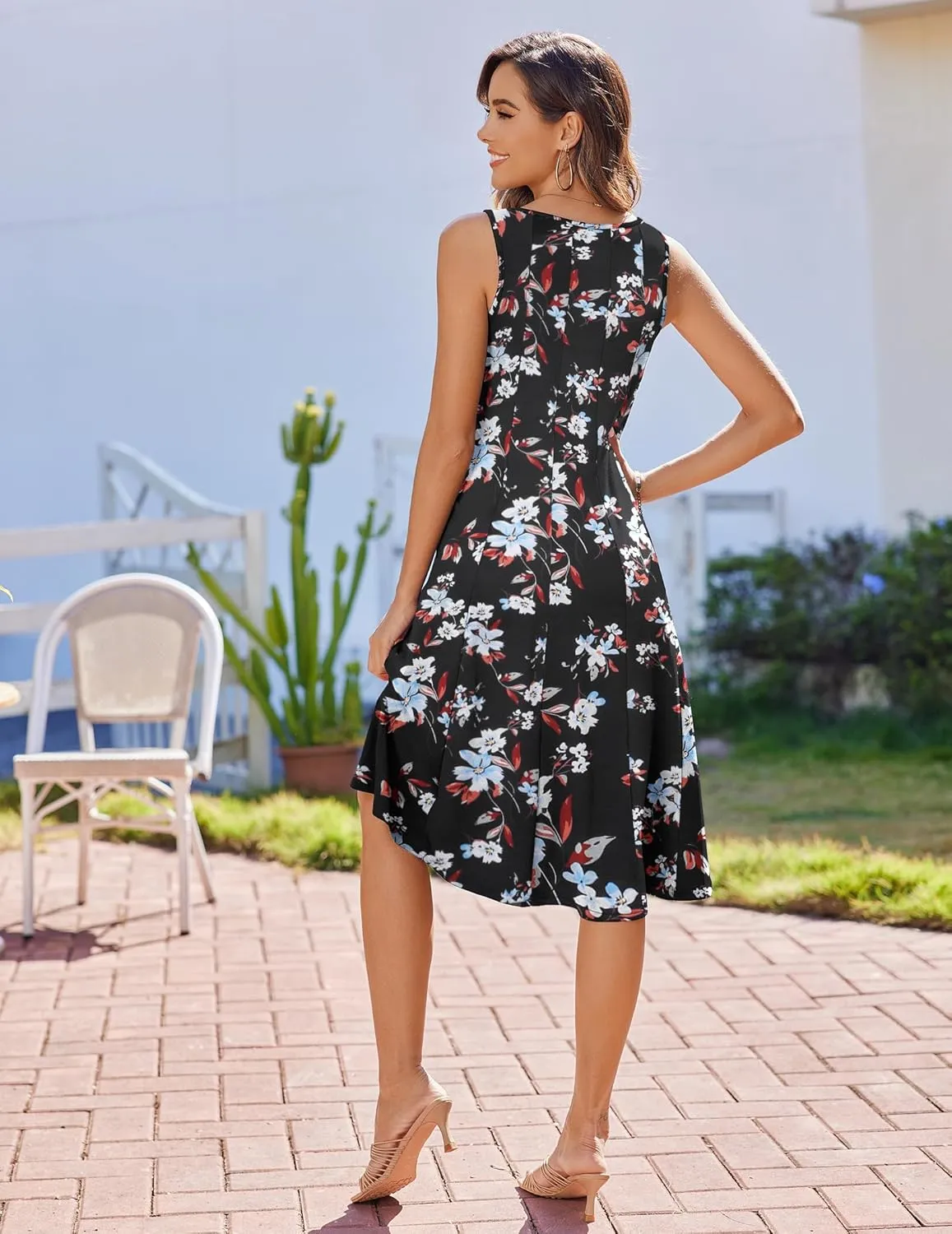 HOTOUCH Summer Casual Dresses for Women Sleeveless Midi Dress Swing Tank Sundress Pleated Tshirt Dress with Pockets