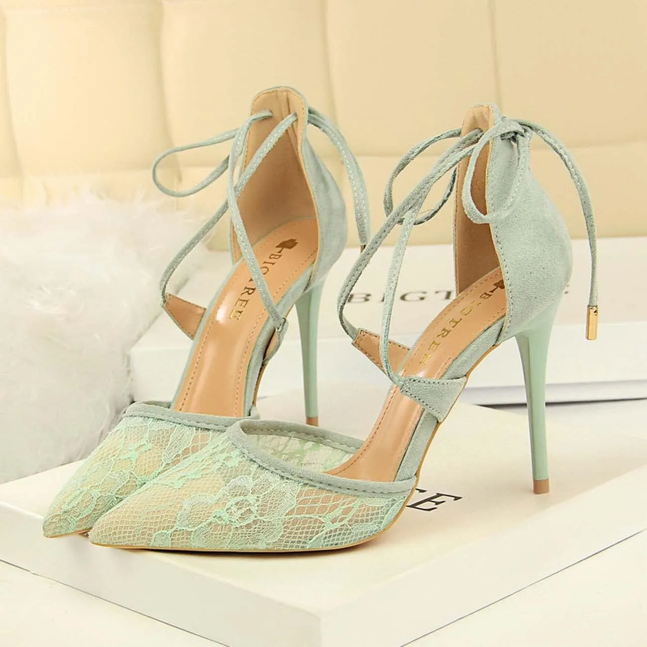 JOEupin Women's Lace Bridal High Heel Peep Toe Open Toe Cover Dress Pump