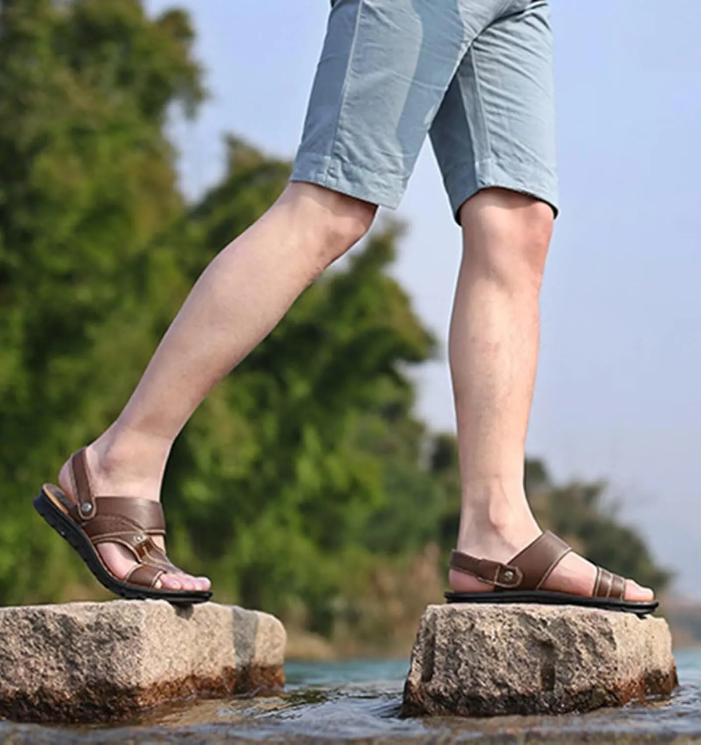 Mens Sport Beach Sandals Leather Hiking Sandals Outdoor Walking Sandals Men Water Shoes Slippers Summer