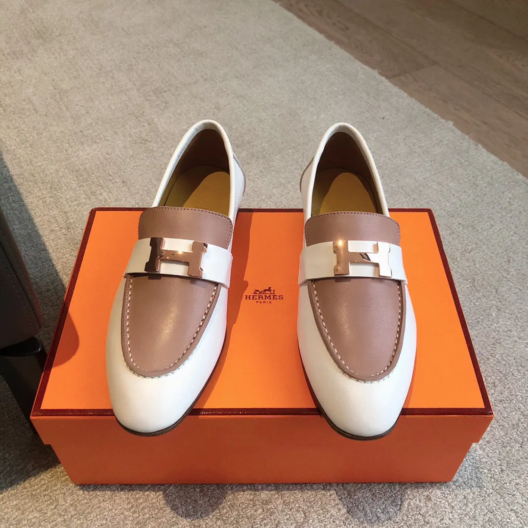 Paris Loafer White Beige Perlino Goatskin With Signature Paris Buckle