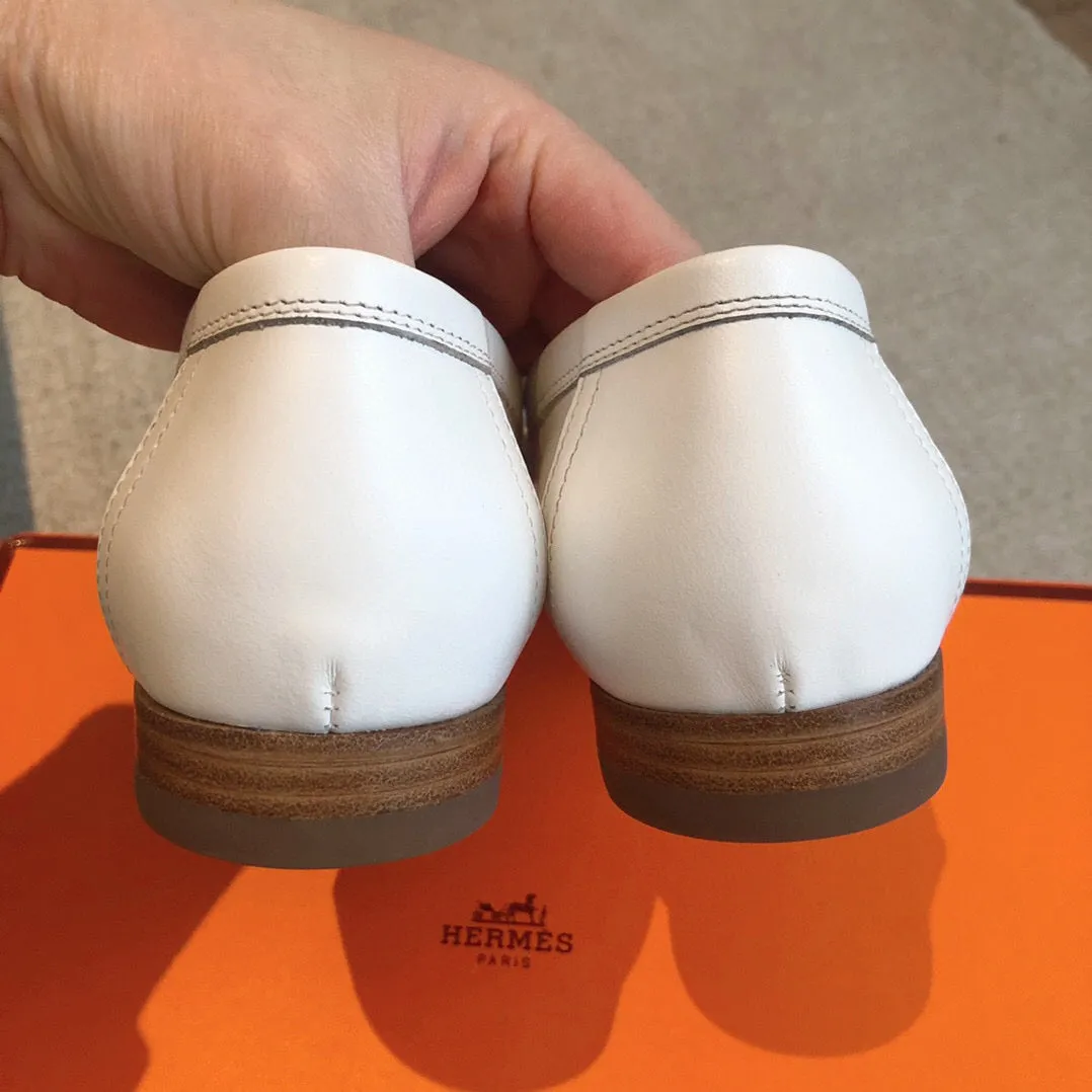 Paris Loafer White Beige Perlino Goatskin With Signature Paris Buckle