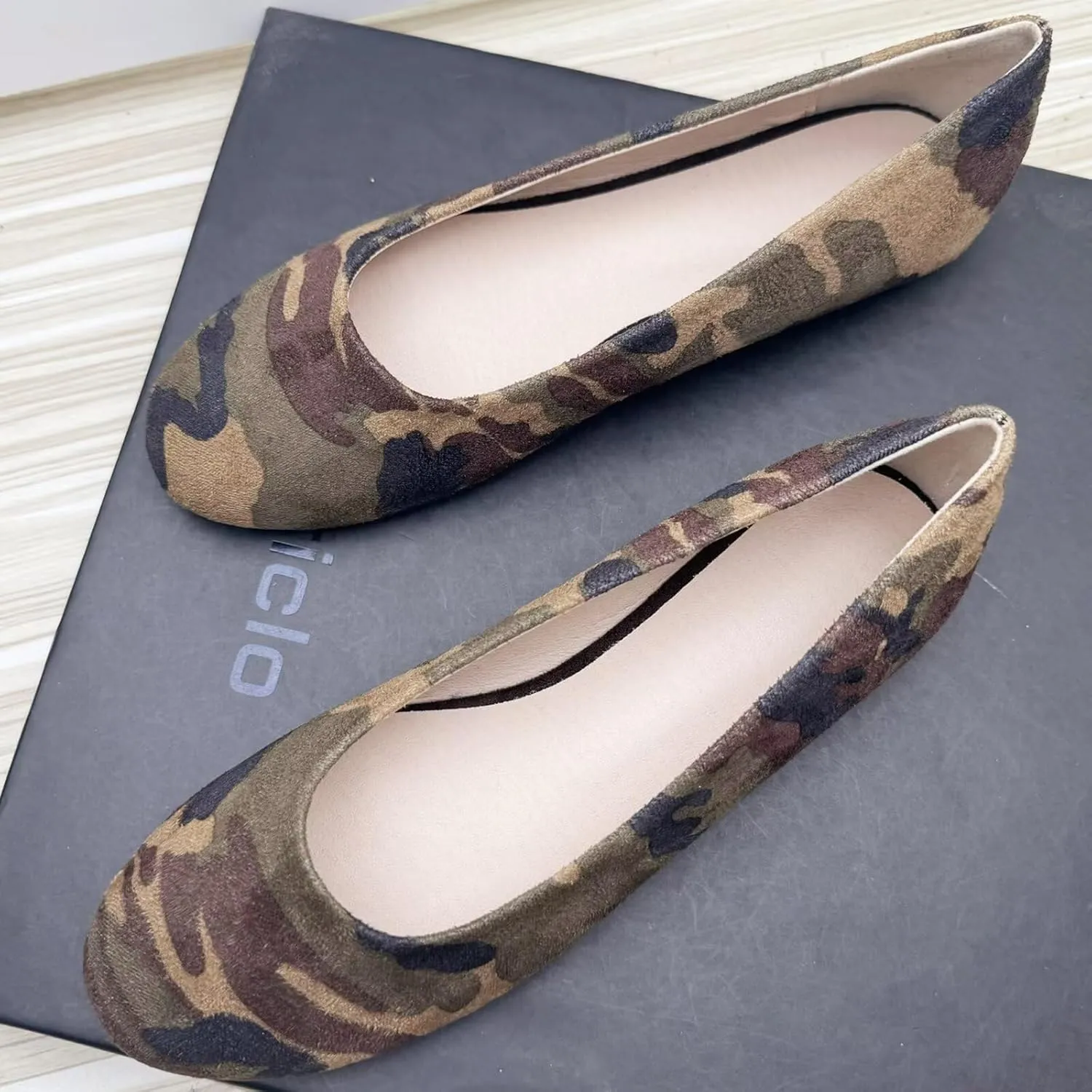SAILING LU Pointy Toe Shoes Women Ballet Flats Comfort Solid Flat Shoes for Women Work Slip On Moccasins