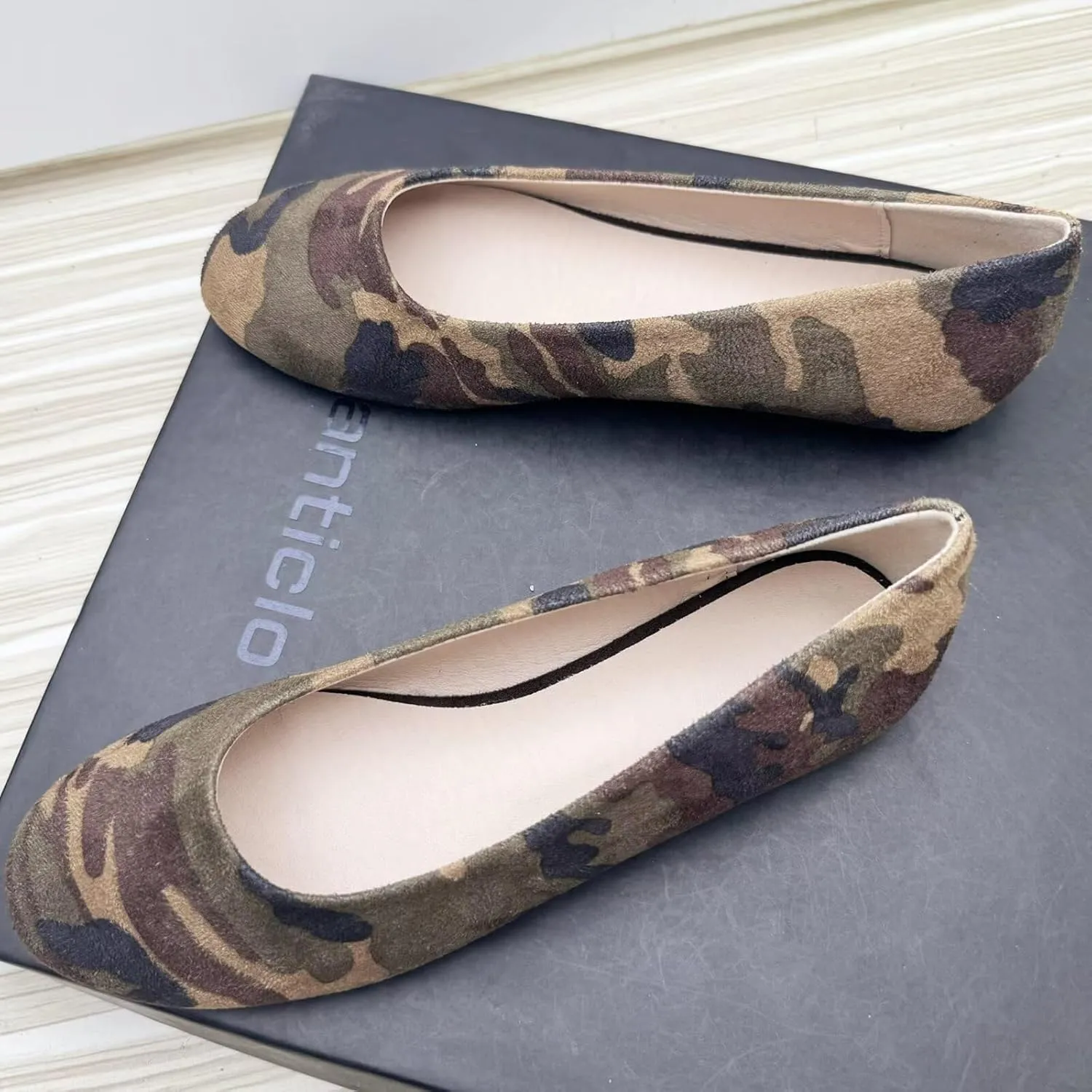 SAILING LU Pointy Toe Shoes Women Ballet Flats Comfort Solid Flat Shoes for Women Work Slip On Moccasins