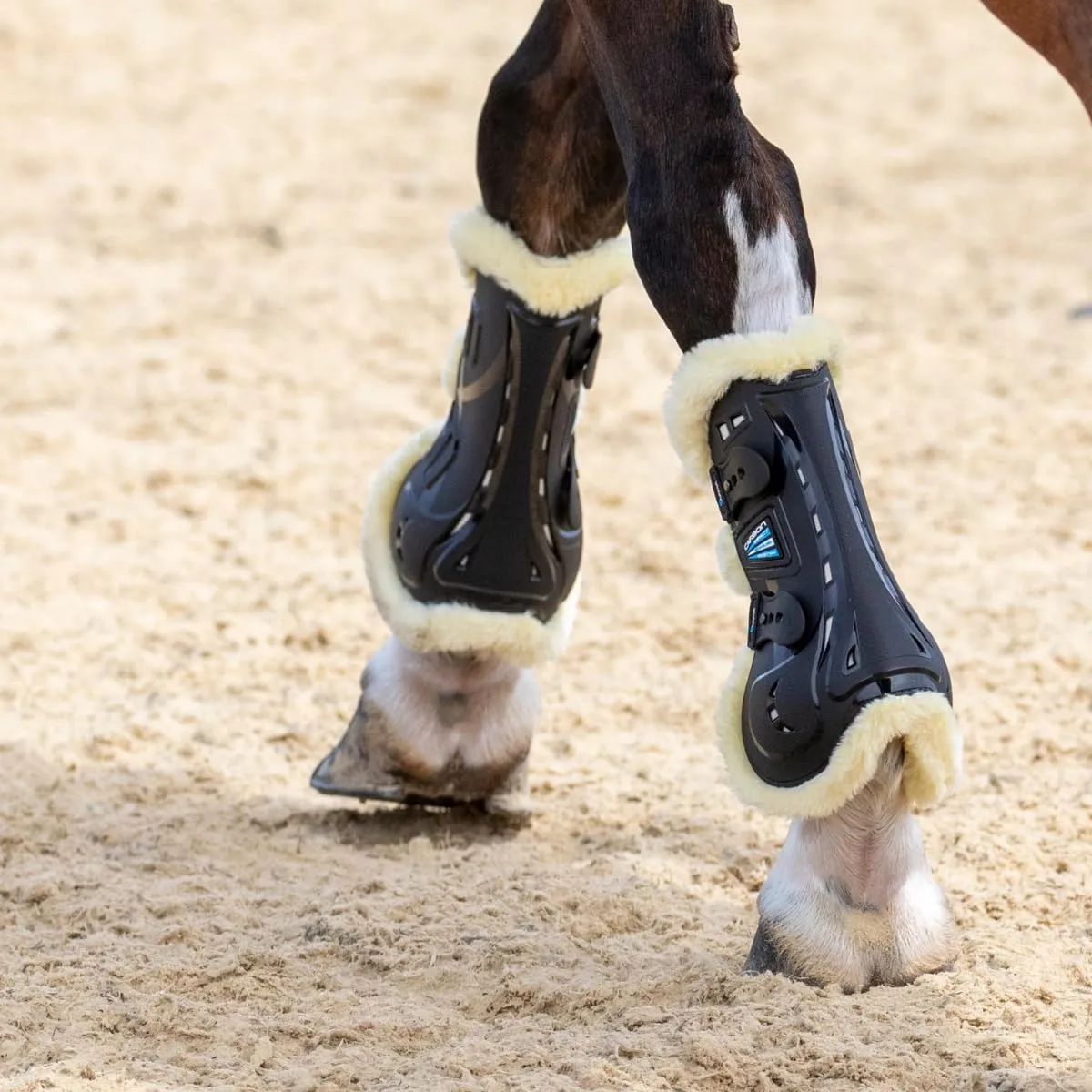 Shires Arma Carbon SupaFleece Tendon Boots