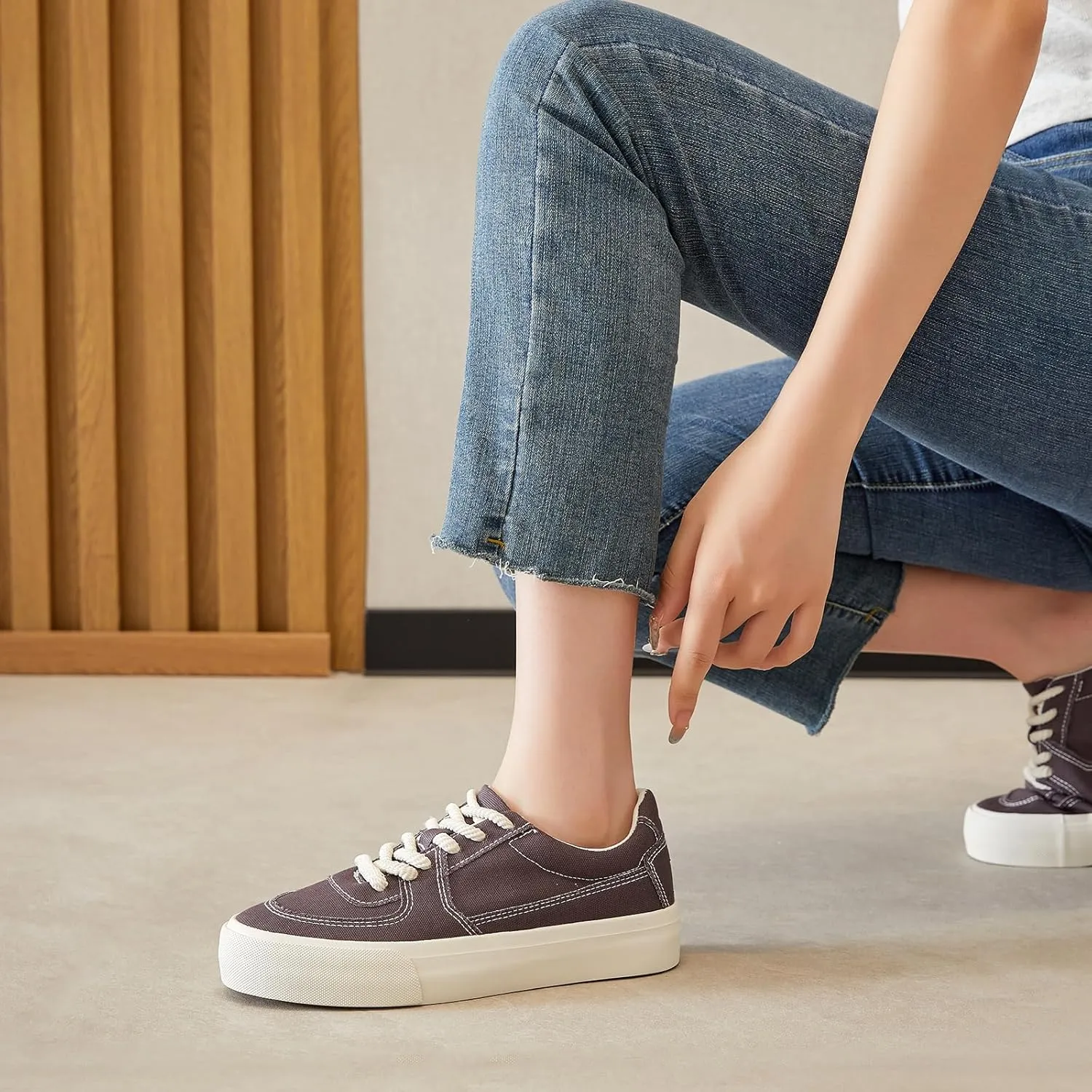 Witwatia Canvas Sneakers for Women Platform Shoes Lace Up Tennis Shoes Comfortable Platform Sneakers Ladies Low Top Sneakers Breathable Fashion Walking Shoes