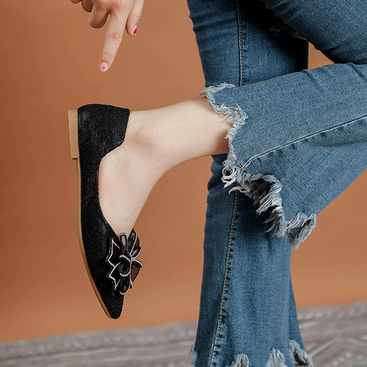 Women's Classy Pointed Toe Ballerina Ballets with Sparkly Rhinestone Bow-Knot Breathable Flat Shoes