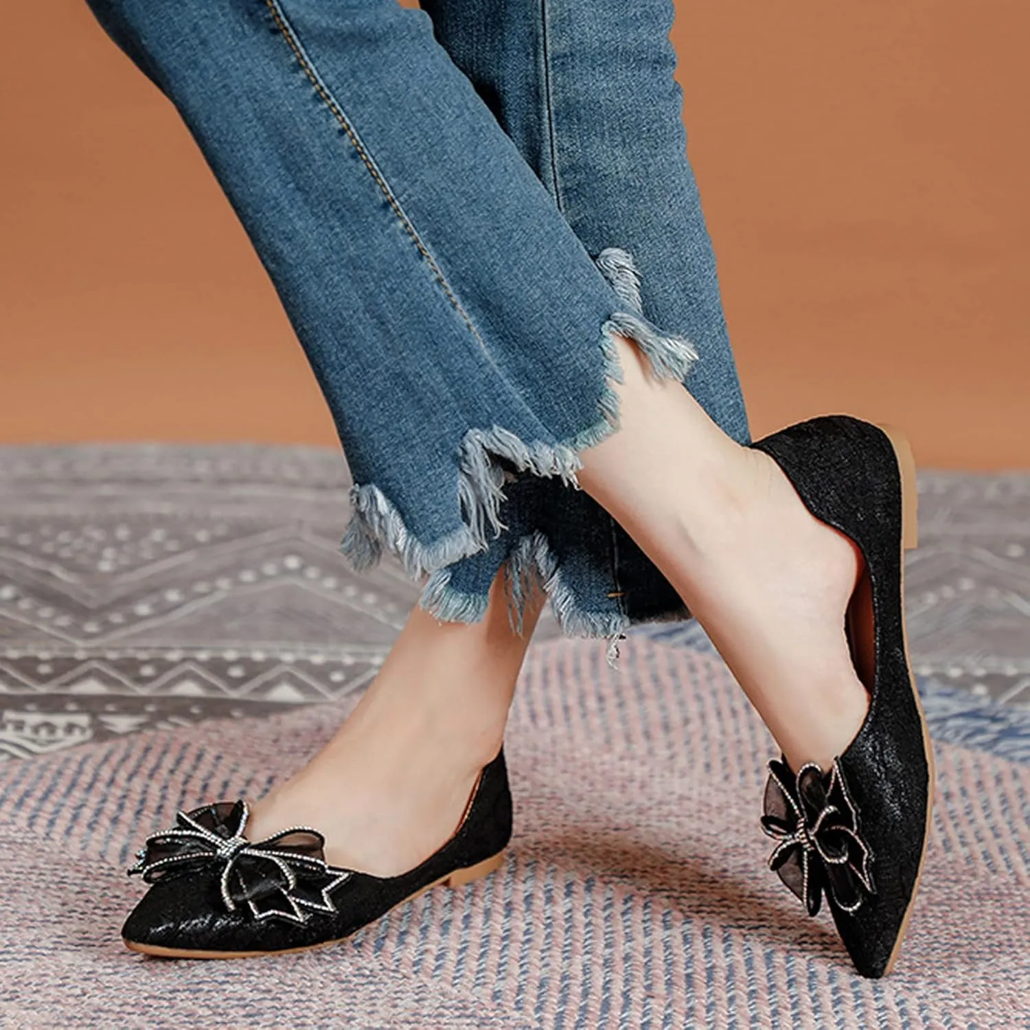 Women's Classy Pointed Toe Ballerina Ballets with Sparkly Rhinestone Bow-Knot Breathable Flat Shoes