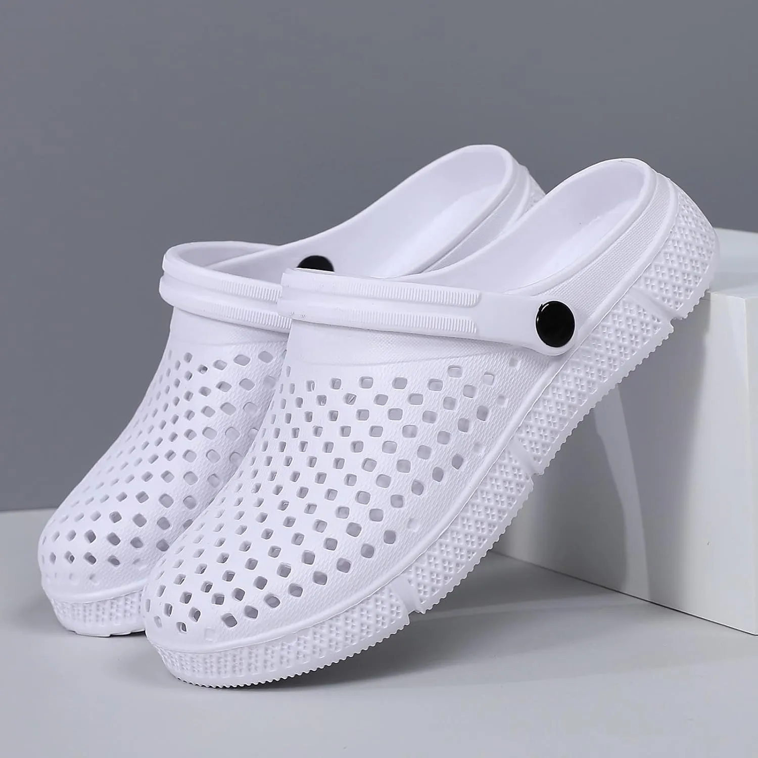 Women's Garden Clogs Shoes Casual Slipper Beach Sandals Anti-Slip Pool Water Shoes Home Slippers Summer Footwear