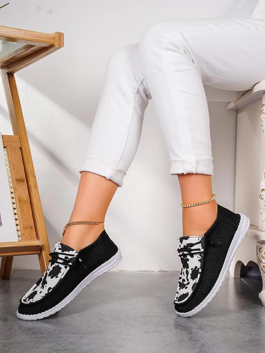 Women's Lightweight Slip-on Canvas Loafers Black and White Cow Print Soft Abrasion Breathable Trendy Stylish Cushion Padded Arch Support Daily Walking Driving Sneakers