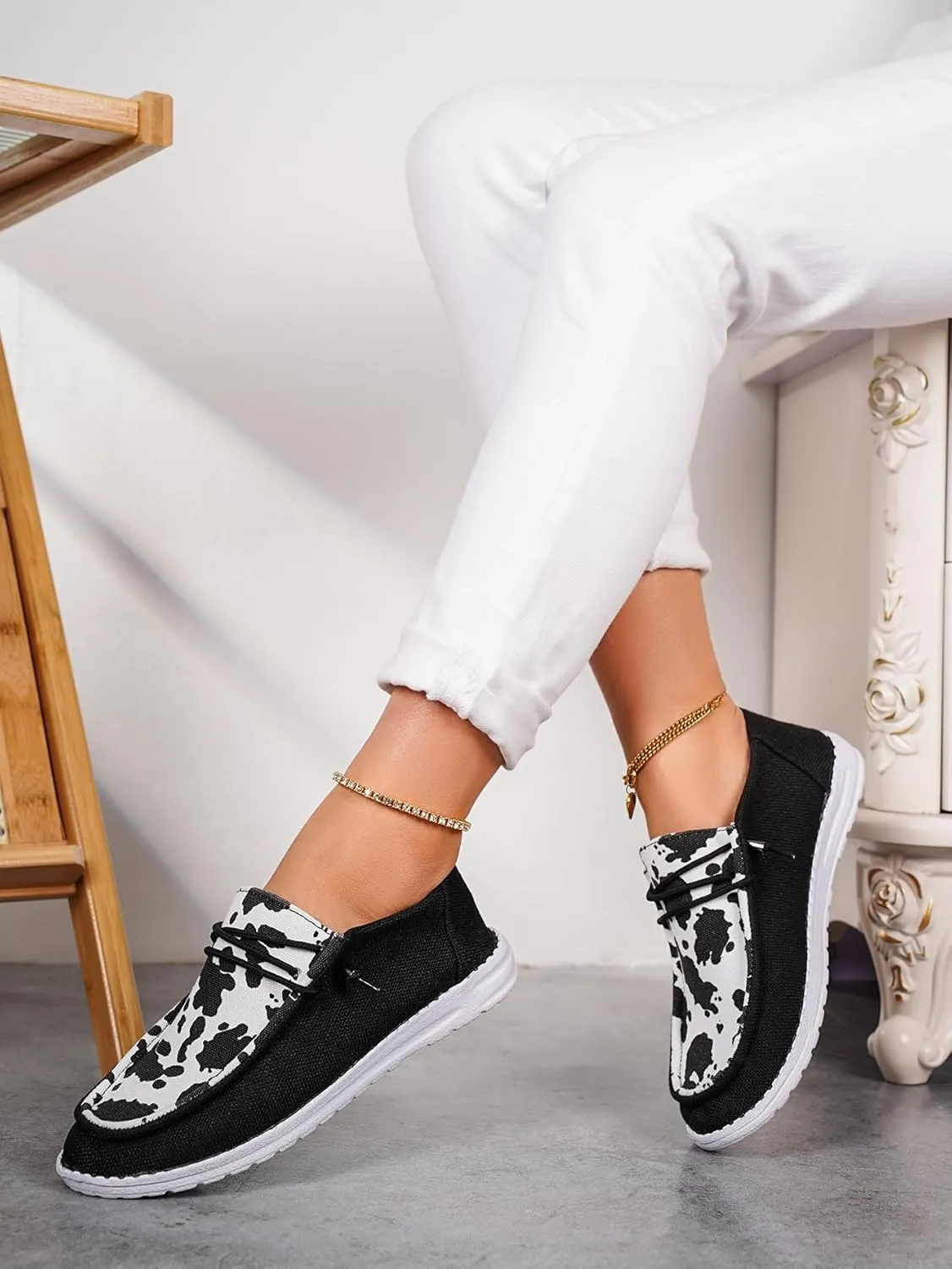 Women's Lightweight Slip-on Canvas Loafers Black and White Cow Print Soft Abrasion Breathable Trendy Stylish Cushion Padded Arch Support Daily Walking Driving Sneakers