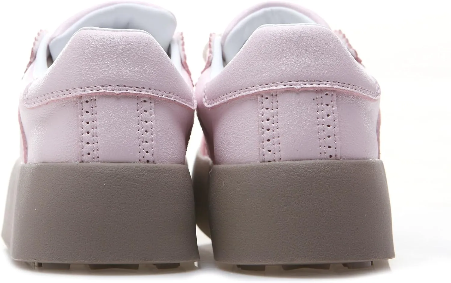 Women's Skateboard Shoes Chunky Platform Sneakers Lace-Up Low Top Comfortable Casual Shoe